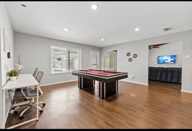 Photo - 1432 Cheyenne Rd