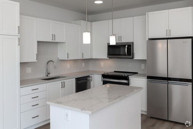 2BR, 2BA - 1312SF - 1400HiLine