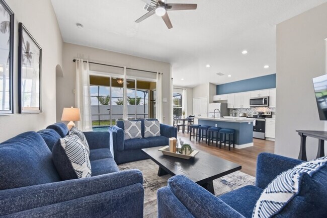 Photo - 8022 King Palm Cir Unit ID1290670P