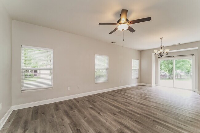 Photo - 13603 Riding Hill Ave