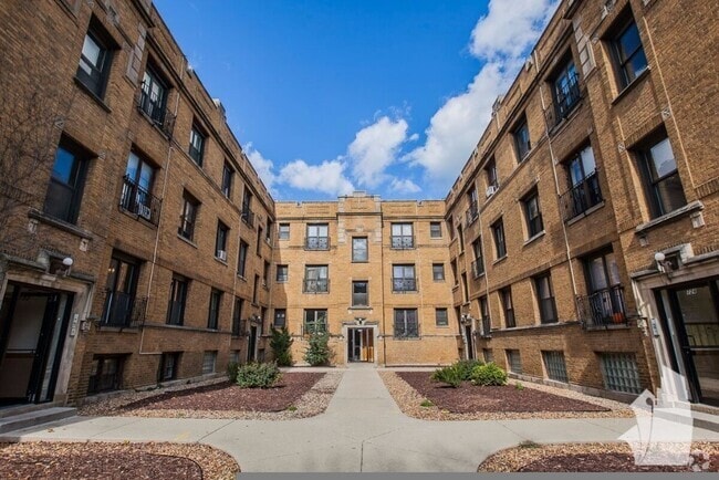Building Photo - 732 W Roscoe St Unit 3N Rental