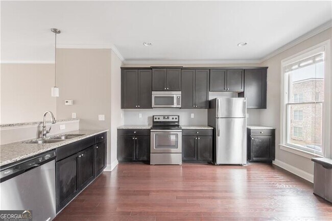 Photo - 766 Liberty Commons Dr NW