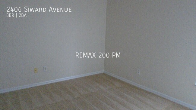 2406 Siward Ave