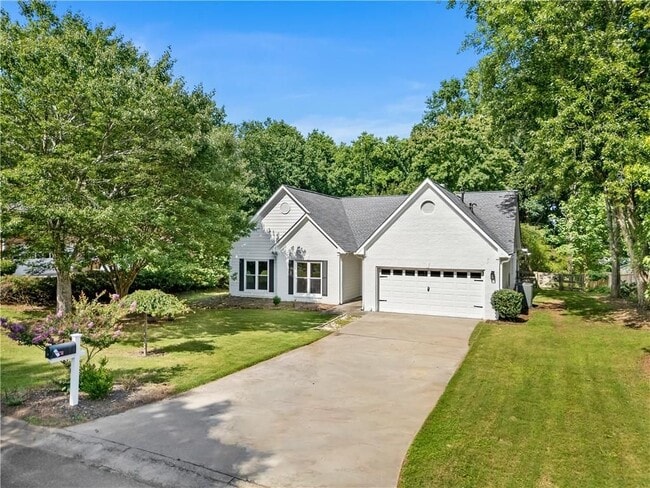 Photo - 1525 Keystone Dr