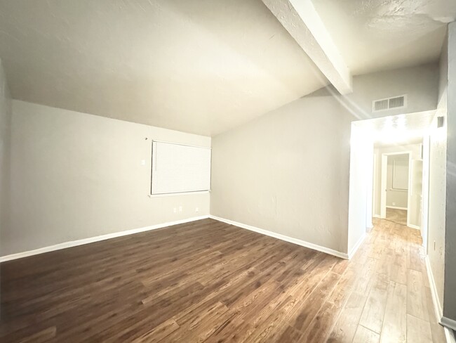 Photo - 616 NW 92nd St