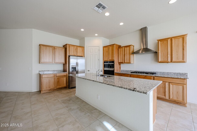 Photo - 24885 N 170th Dr