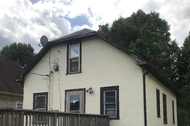 Photo - 3234 Xerxes Ave N