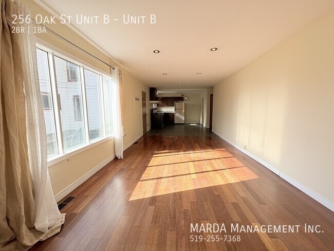 Photo - SPACIOUS 2 BED/1 BATH REAR UNIT WEST WINDSOR- ALL INCLUSIVE!!