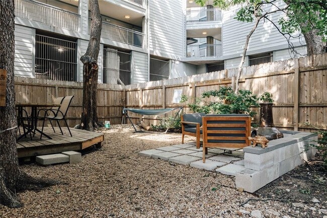 Photo - 2623 Salado St