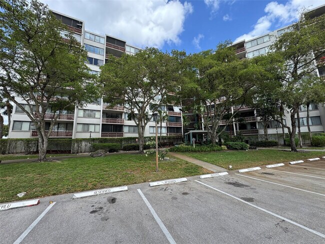 Photo - 4222 Inverrary Blvd Unit 4711