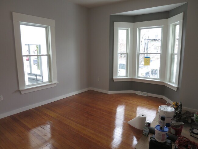 Photo - 356 Somerville Ave Unidad 1