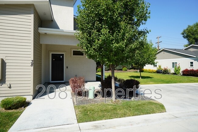 Photo - 38 E Ranch Dr