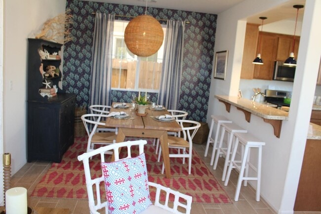 Photo - Like New 3 Bedroom Home! Near shops and restaurants!
