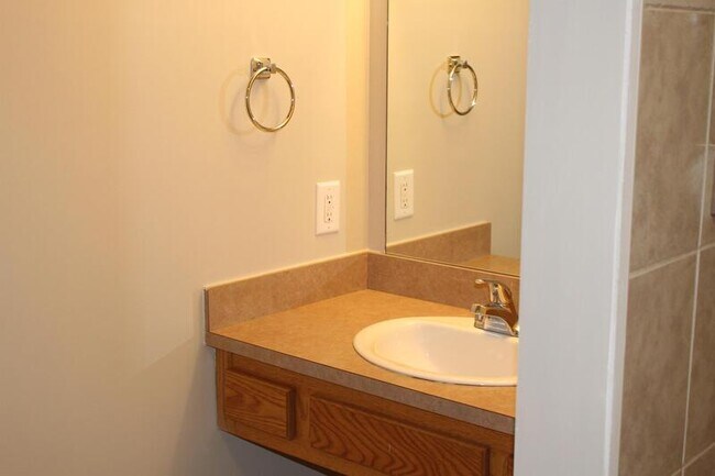 Photo - 14206 Webster Dr