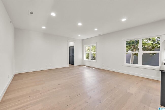 Photo - 4115 4th Ave S Unit 202