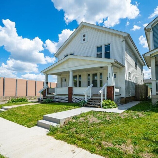 699-701 E. 4th Avenue - 699-701 E. 4th Avenue Apartment Unit 701