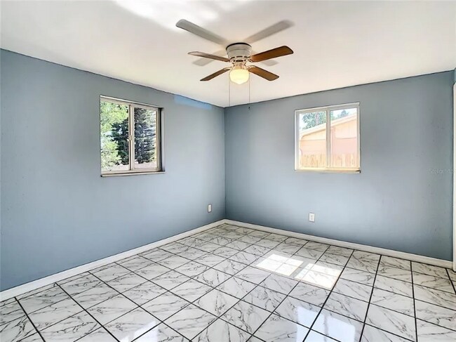 Photo - 4239 Ridgefield Ave