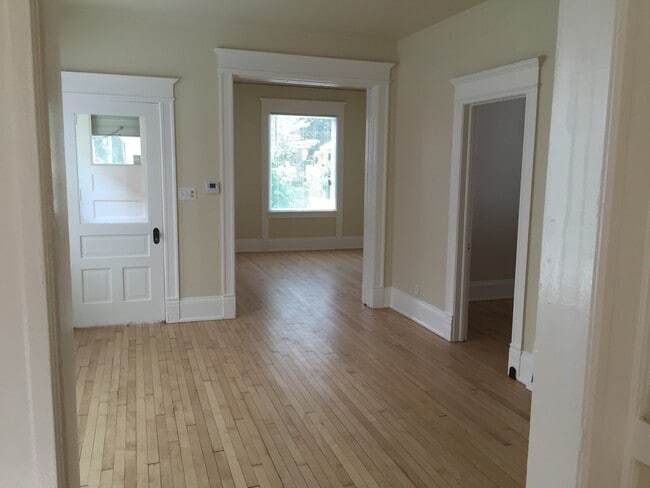 Photo - 2930 N Booth St Unit Lower