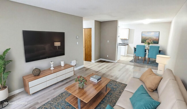 Photo - Hill-Tout Arms