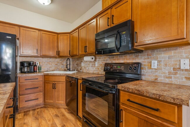 Photo - 5231 66th Ave SE