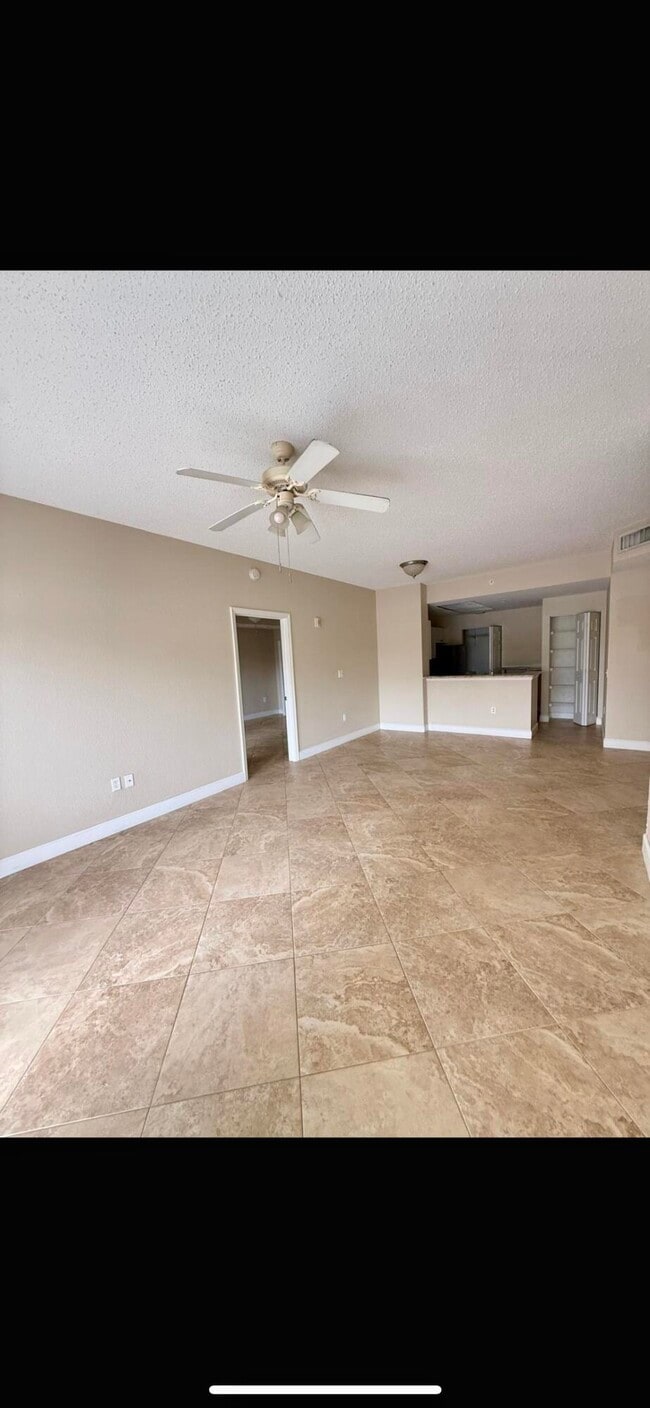 Photo - 2916 Tuscany Ct Unit 115