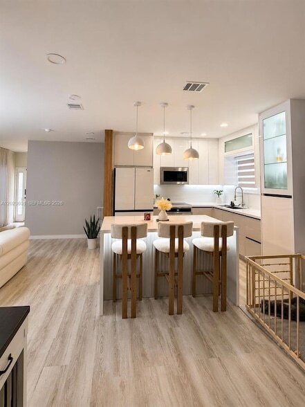 Photo - 220 SE 32nd Terrace