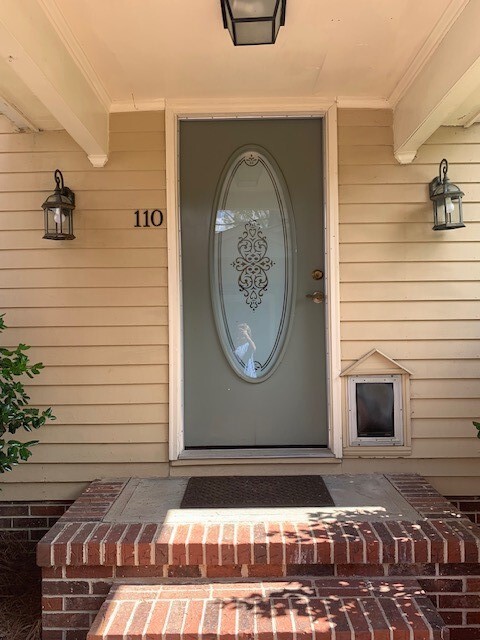 Photo - 110 S Broad St