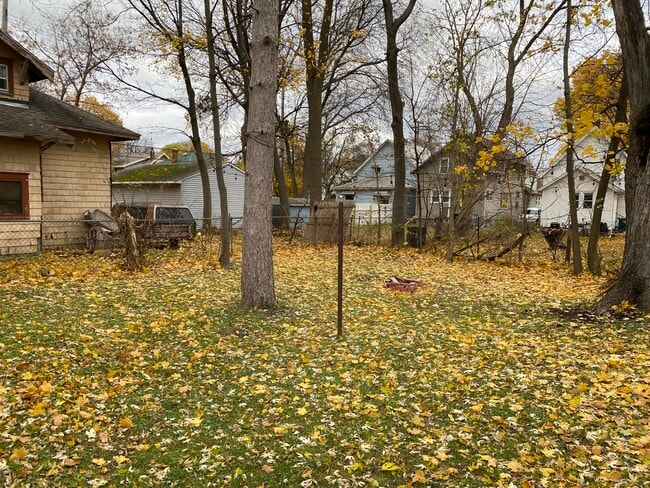 Photo - 226 N Clemens Ave