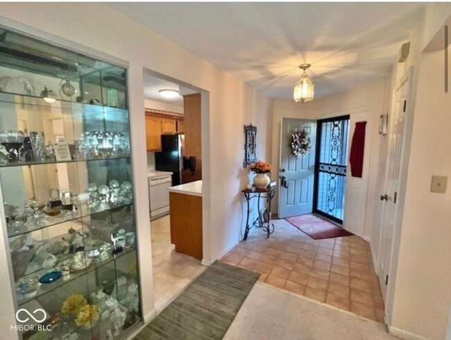 Photo - 1647 Justin Ave