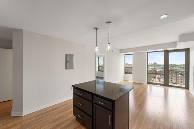 Photo - 929 Portland Ave