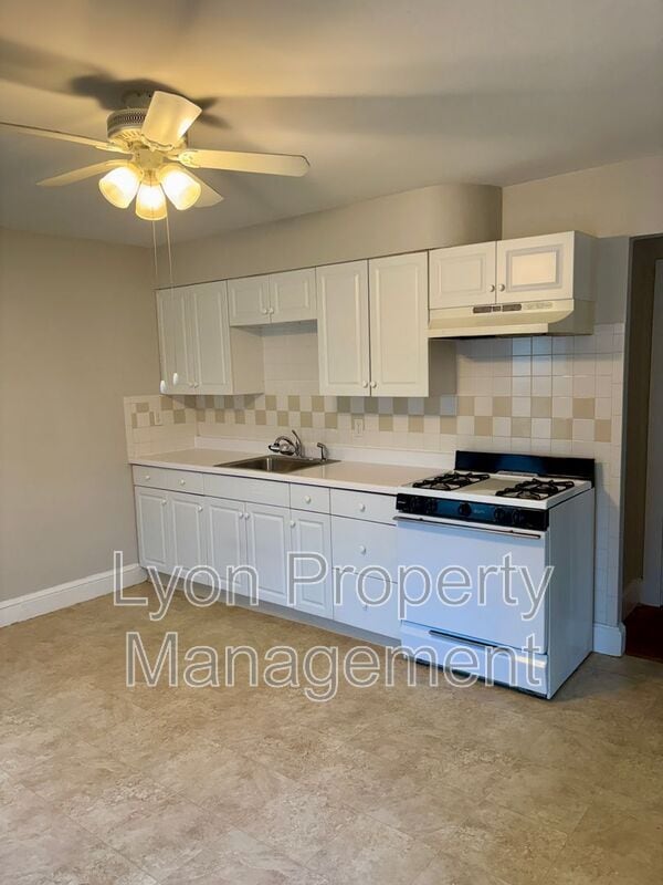 Building Photo - 243 East St Unit 1F