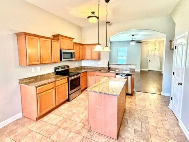 Photo - Stonebriar-Brand New Spacious 3 Bedroom 2.5 Bath Home