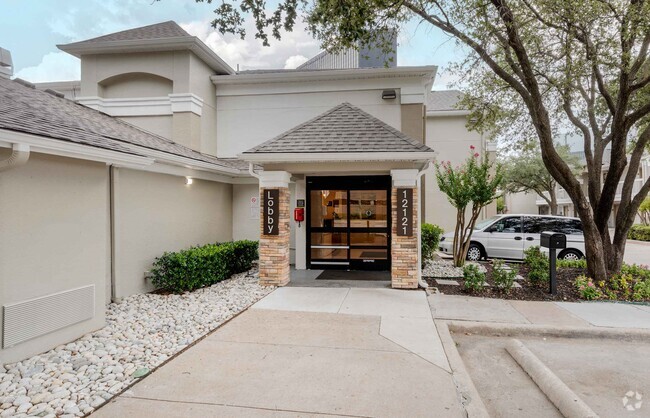 Building Photo - Furnished Studio-Dallas - Coit Road Rental
