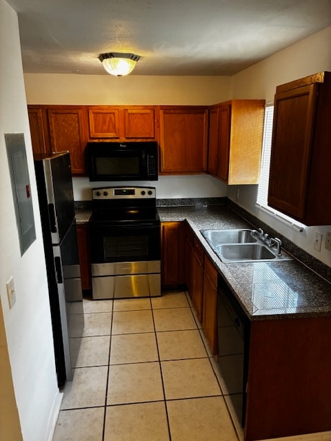 Photo - 111 E 1st St