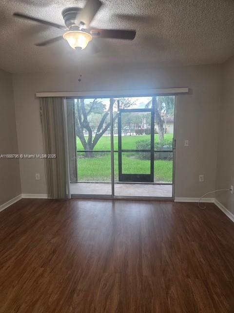 Photo - 1200 SW 137th Ave Unidad 110E
