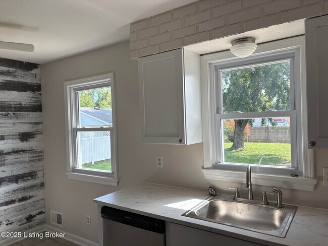 Photo - 5006 Tumeric Ln