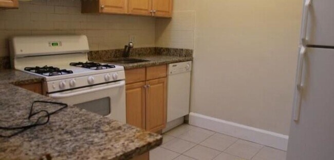 Photo - 33 Bay State Rd Unidad 4R