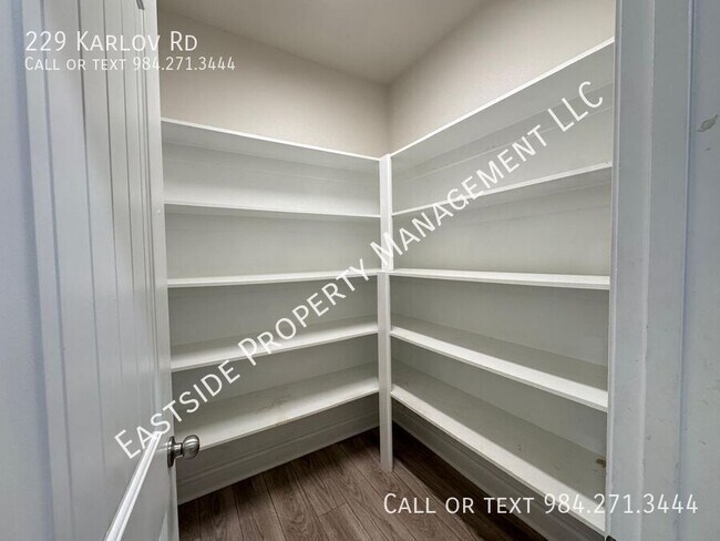 Photo - 229 Karlov Rd