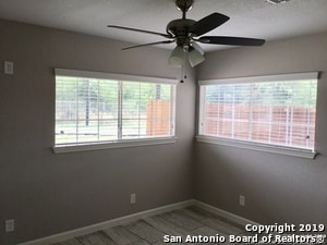 Photo - 11618 FM1957