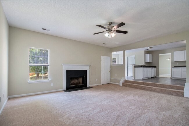 Photo - 4 Bedroom 2.5 Bath House