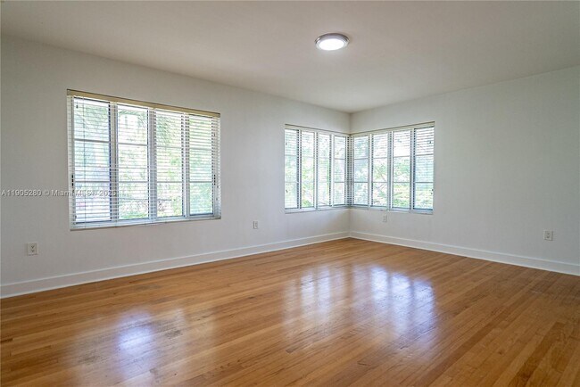 Photo - 2425 Flamingo Pl Unidad 7