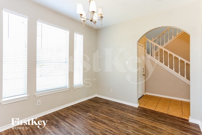 Photo - 2230 Colgate Ct