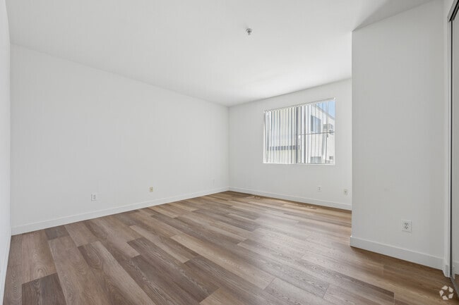 2BR, 2BA - 1040SF - Second Bedroom - Northpoint Apartments at CSUN