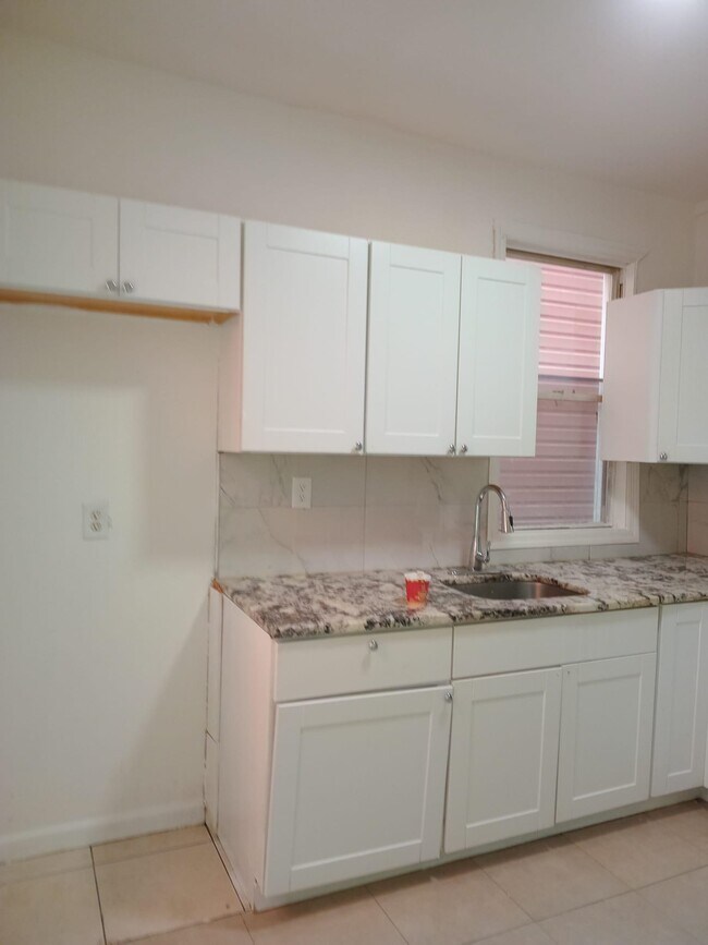 Photo - 176 Myrtle Ave Unit 1