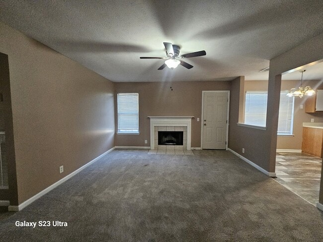 Photo - 1209 Akins Ridge Dr