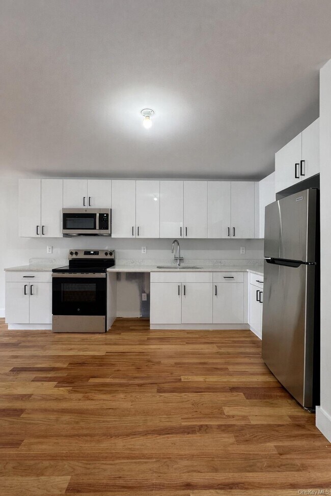 Photo - 1140 NY-52 Unit 5