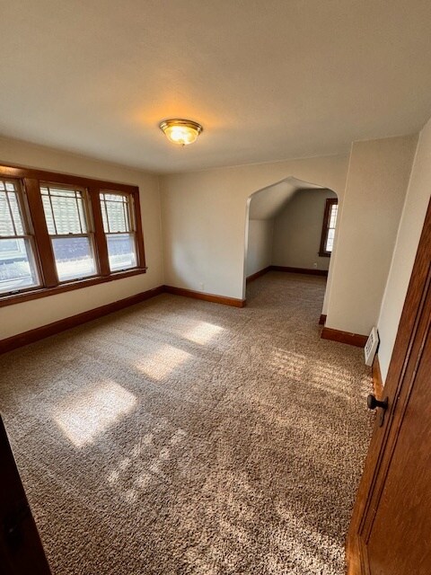 2229 Blake Ave