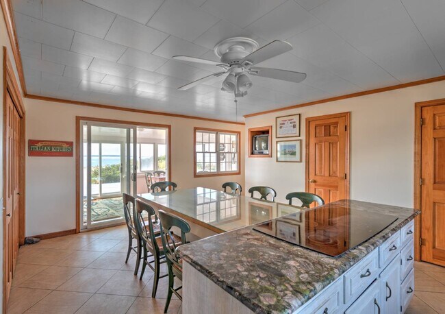 Photo - 21 E Beach Dr