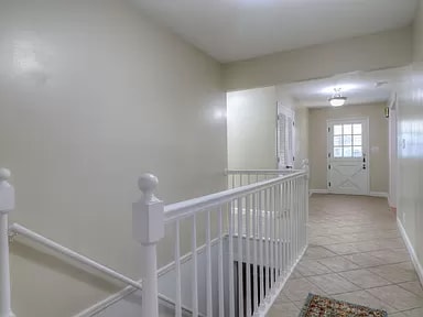 Photo - 502 E Harding Dr