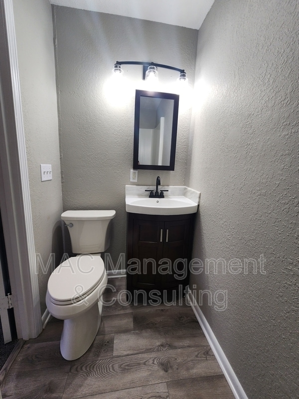 Photo - 1319 Autumn Ave